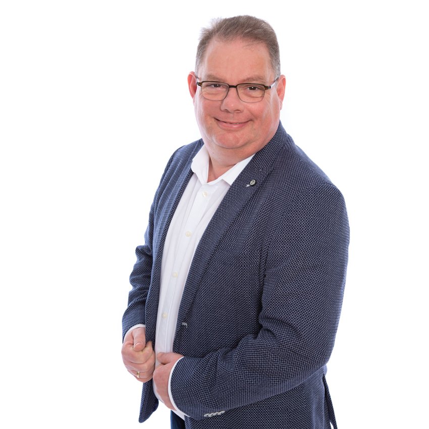 Portretfoto van Alex Ermers, Co-founder · Stressrecovery Coach